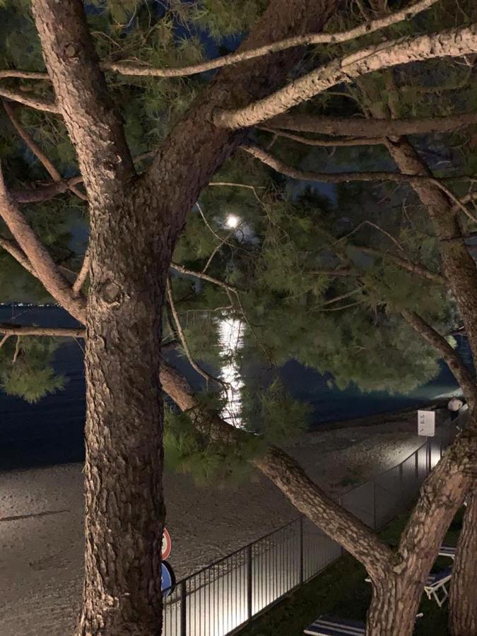 Villaggio Turistico Dei Tigli Padenghe sul Garda Kültér fotó