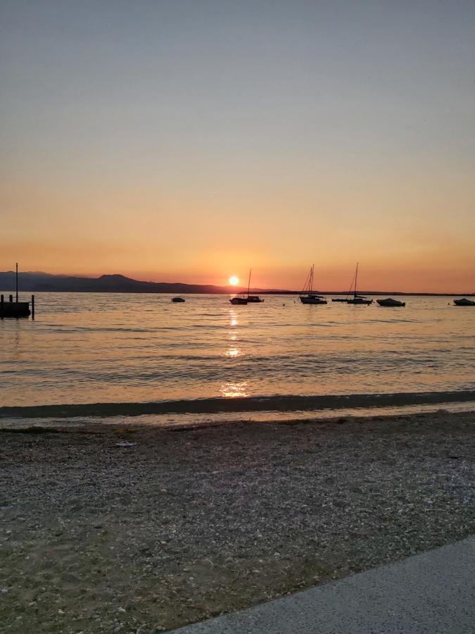Villaggio Turistico Dei Tigli Padenghe sul Garda Kültér fotó