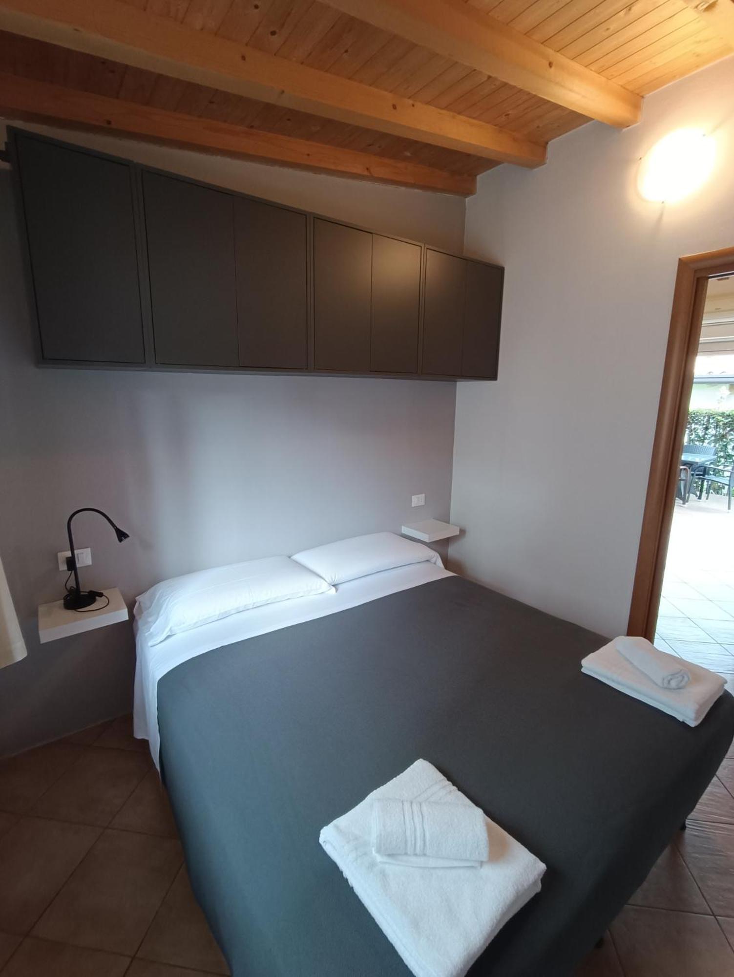 Villaggio Turistico Dei Tigli Padenghe sul Garda Szoba fotó