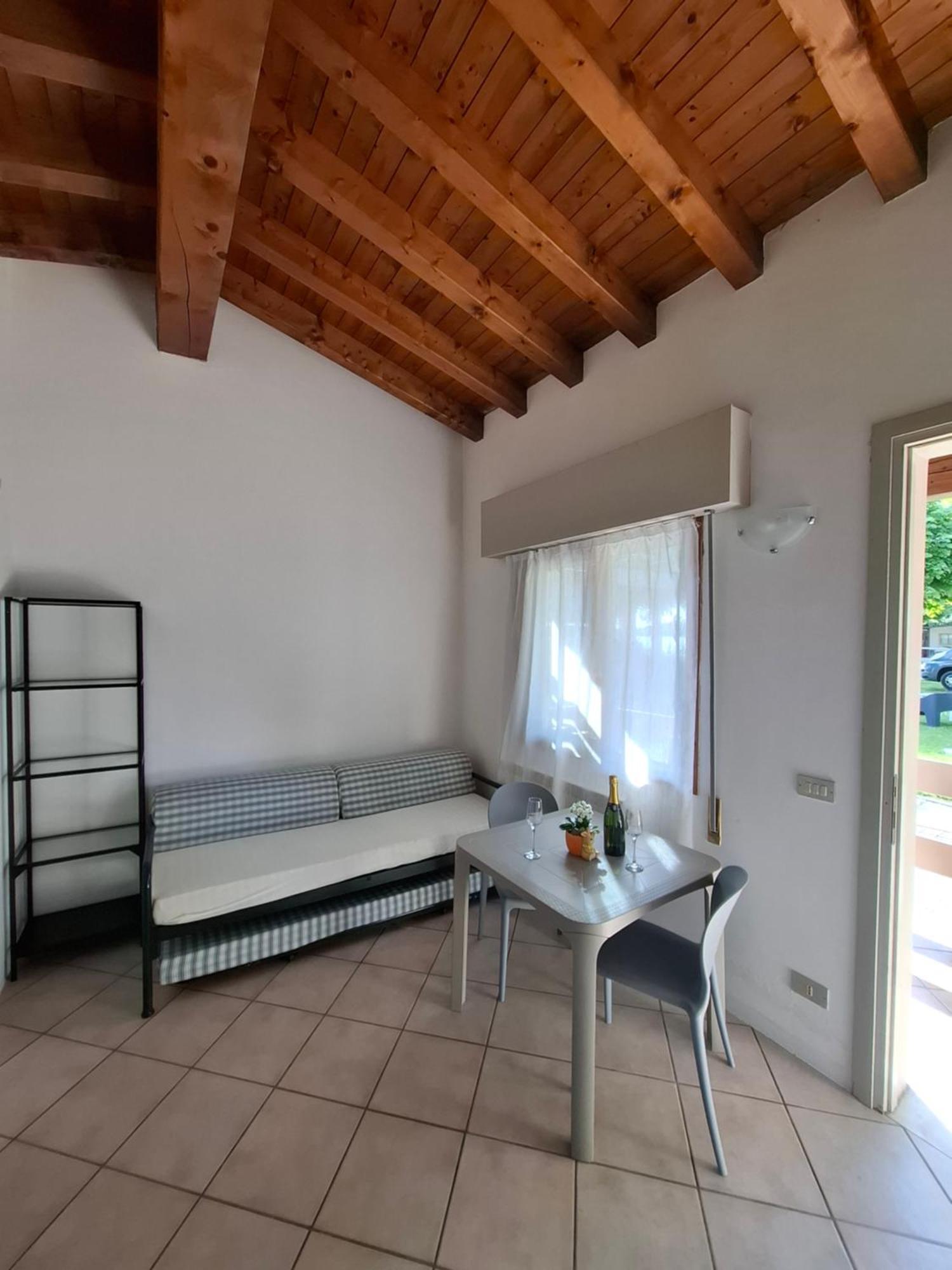 Villaggio Turistico Dei Tigli Padenghe sul Garda Szoba fotó